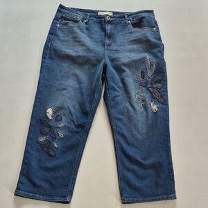 Blue Jean Women's Capri's with Artistic Patches